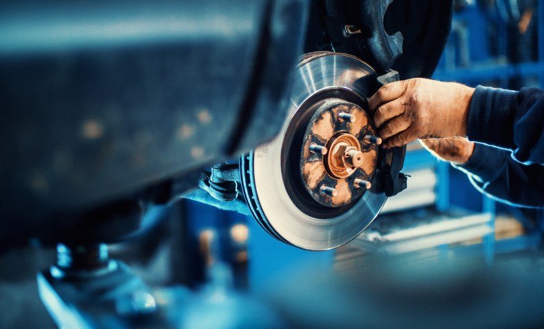 EXTRALEED Launches Brake Fluid – DOT 3 for Passenger Vehicles